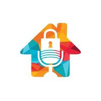 création de logo vectoriel de podcast en toute sécurité. cadenas et micro avec création de logo vectoriel icône maison.