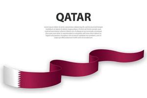 agitant un ruban ou une bannière avec le drapeau du qatar vecteur