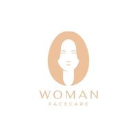 visage femme coiffure création de logo plat vecteur