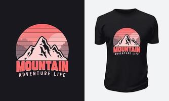 conception de t-shirt de montagne en plein air vecteur