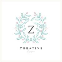 lettre de logo floral de luxe z pour les affaires de cosmétiques de beauté, invitation de mariage, boutique et autre entreprise vecteur