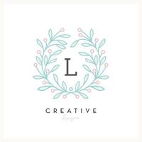 lettre de logo floral de luxe l pour les affaires de cosmétiques de beauté, invitation de mariage, boutique et autre entreprise vecteur