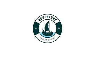 bateau d'aventure, voilier et modèle vectoriel de conception de logo de voyage en bateau