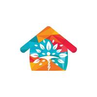 caractère humain avec feuilles et création de logo de maison. logo de soins à domicile naturels. vecteur