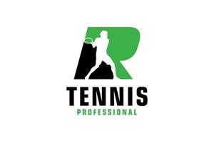 lettre r avec création de logo de silhouette de joueur de tennis. éléments de modèle de conception de vecteur pour l'équipe sportive ou l'identité d'entreprise.