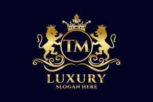 modèle de logo de luxe royal lion lettre initiale tm dans l'art vectoriel pour des projets de marque luxueux et d'autres illustrations vectorielles.