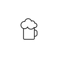 concept de nourriture et de boissons. symbole de plan moderne et trait modifiable. icône de ligne vectorielle de bière mousseuse dans la tasse vecteur