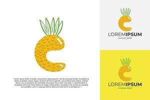 logo de lettre c en ananas. calligraphie faite à la main de fruits pour l'identité agricole, les cartes de restaurant, les t-shirts pour enfants, les imprimés d'été, etc. vecteur