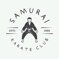logo, emblème, insigne, étiquette et éléments de conception de karaté ou d'arts martiaux vintage. illustration vectorielle vecteur