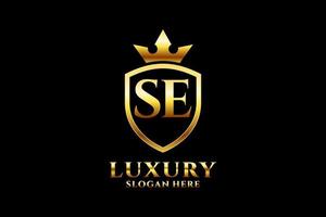 logo monogramme de luxe élégant initial ou modèle de badge avec volutes et couronne royale - parfait pour les projets de marque de luxe vecteur