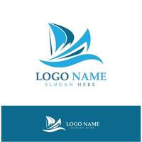 simple voilier dhow bateau sur mer océan vague art style logo design, croisières quotidiennes, voyage en mer, illustration d'icône vectorielle vecteur