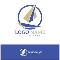 simple voilier dhow bateau sur mer océan vague art style logo design, croisières quotidiennes, voyage en mer, illustration d'icône vectorielle vecteur