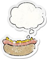 dessin animé hot-dog et bulle de pensée comme un autocollant usé en détresse vecteur