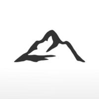 vecteur de modèle de logo de montagnes sur fond blanc