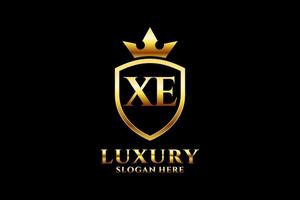 initial xe logo monogramme de luxe élégant ou modèle de badge avec volutes et couronne royale - parfait pour les projets de marque de luxe vecteur