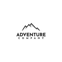 création de modèle de logo d'aventure en montagne vecteur