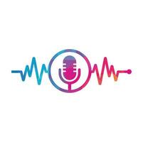 logo de micro podcast médical avec pouls cardiaque. modèle vectoriel de conception de logo de ligne de battement de coeur de podcast