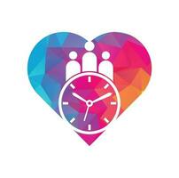 logo de concept de forme de coeur de temps de personnes. vecteur d'icône de logo de santé réussie de temps.