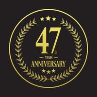 vecteur d'illustration de logo de luxe 47e anniversaire. illustration vectorielle gratuite vecteur gratuit