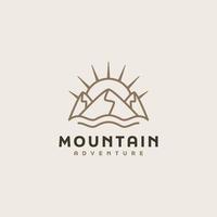 rayons de montagne et de soleil, vue sur le paysage naturel de la colline de pic du mont pour le modèle de logo extérieur d'aventure vecteur