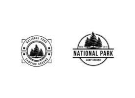 création de logo de parc national de camping d'aventure vecteur