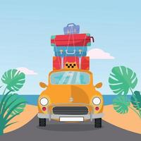 un petit taxi rétro jaune se dirige vers la mer avec une pile de valises sur le toit. illustration vectorielle de dessin animé plat. vue de face de voiture avec tas de bagages.paysage du sud avec du sable. transfert en taxi en vacances vecteur