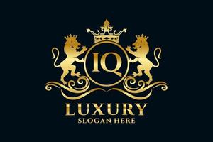 modèle initial de logo de luxe royal de lion de lettre iq dans l'art vectoriel pour des projets de marque luxueux et d'autres illustrations vectorielles.