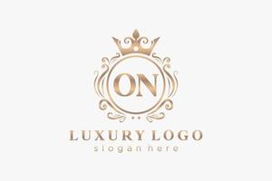 initiale sur le modèle de logo de luxe royal de lettre dans l'art vectoriel pour le restaurant, la royauté, la boutique, le café, l'hôtel, l'héraldique, les bijoux, la mode et d'autres illustrations vectorielles.