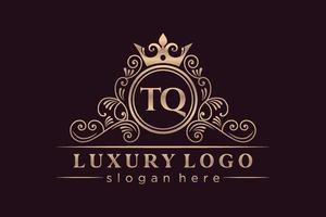 tq lettre initiale or calligraphique féminin floral monogramme héraldique dessiné à la main antique style vintage luxe logo design vecteur premium