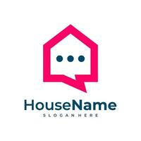 logo home and talk - maison avec cheminée et symbole de chat ou de message. agence immobilière et immobilière, icône de vecteur de discussion, de conversation et de communication.