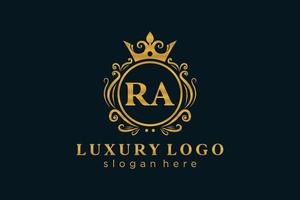 modèle de logo de luxe royal lettre initiale ra dans l'art vectoriel pour le restaurant, la royauté, la boutique, le café, l'hôtel, l'héraldique, les bijoux, la mode et d'autres illustrations vectorielles.