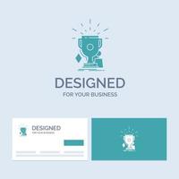 prix. Jeu. sport. trophées. symbole d'icône de glyphe de logo d'entreprise gagnant pour votre entreprise. cartes de visite turquoise avec modèle de logo de marque. vecteur