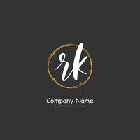 rk écriture manuscrite initiale et création de logo de signature avec cercle. beau design logo manuscrit pour la mode, l'équipe, le mariage, le logo de luxe. vecteur