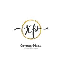xp écriture manuscrite initiale et création de logo de signature avec cercle. beau design logo manuscrit pour la mode, l'équipe, le mariage, le logo de luxe. vecteur
