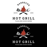 création de logo de typographie de barbecue grillé avec feu croisé et spatule.logos pour restaurants, cafés et bars. vecteur