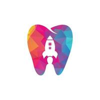 logo dentaire de fusée. combinaison de logo de dent et de fusée. symbole ou icône dentaire et avion vecteur