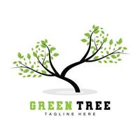 création de logo d'arbre vert, illustration de logo de bonsaï, vecteur de feuilles et de bois