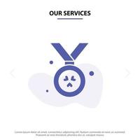 nos services prix médaille irlande solide glyphe icône modèle de carte web vecteur