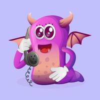 mignon monstre violet décroche le téléphone, répond aux appels téléphoniques vecteur
