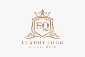 modèle initial de logo de luxe royal de lettre eq dans l'art vectoriel pour le restaurant, la royauté, la boutique, le café, l'hôtel, l'héraldique, les bijoux, la mode et d'autres illustrations vectorielles.