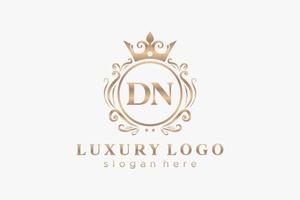 modèle initial de logo de luxe royal de lettre dn dans l'art vectoriel pour le restaurant, la royauté, la boutique, le café, l'hôtel, l'héraldique, les bijoux, la mode et d'autres illustrations vectorielles.