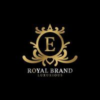 création de logo vectoriel lettre e crête royale pour marque de luxe