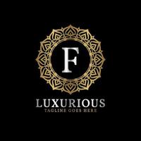 lettre f luxueuse fleur décorative mandala art initiales création de logo vectoriel pour mariage, spa, hôtel, soins de beauté