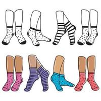 chaussettes colorées sur les pieds, vecteur de couleur isolé illustration de style dessin animé