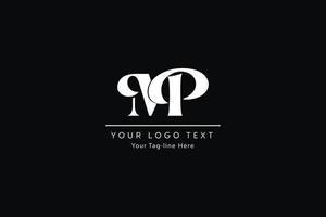 création de logo de lettre mp. illustration vectorielle d'icône de lettres pm modernes créatives. vecteur