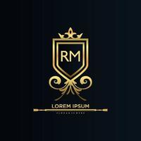 lettre rm initiale avec modèle royal.élégant avec vecteur de logo de couronne, illustration vectorielle de lettrage créatif logo.