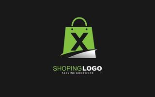 x logo boutique en ligne pour la société de marque. illustration vectorielle de modèle de sac pour votre marque. vecteur