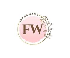 logo féminin initial fw. utilisable pour les logos nature, salon, spa, cosmétique et beauté. élément de modèle de conception de logo vectoriel plat.