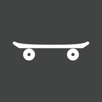 icône inversée de glyphe de planche à roulettes vecteur