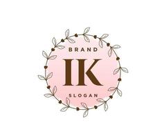 logo féminin initial ik. utilisable pour les logos nature, salon, spa, cosmétique et beauté. élément de modèle de conception de logo vectoriel plat.